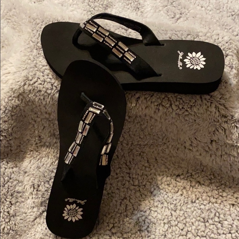 Size 9 Yellow Box Sandals